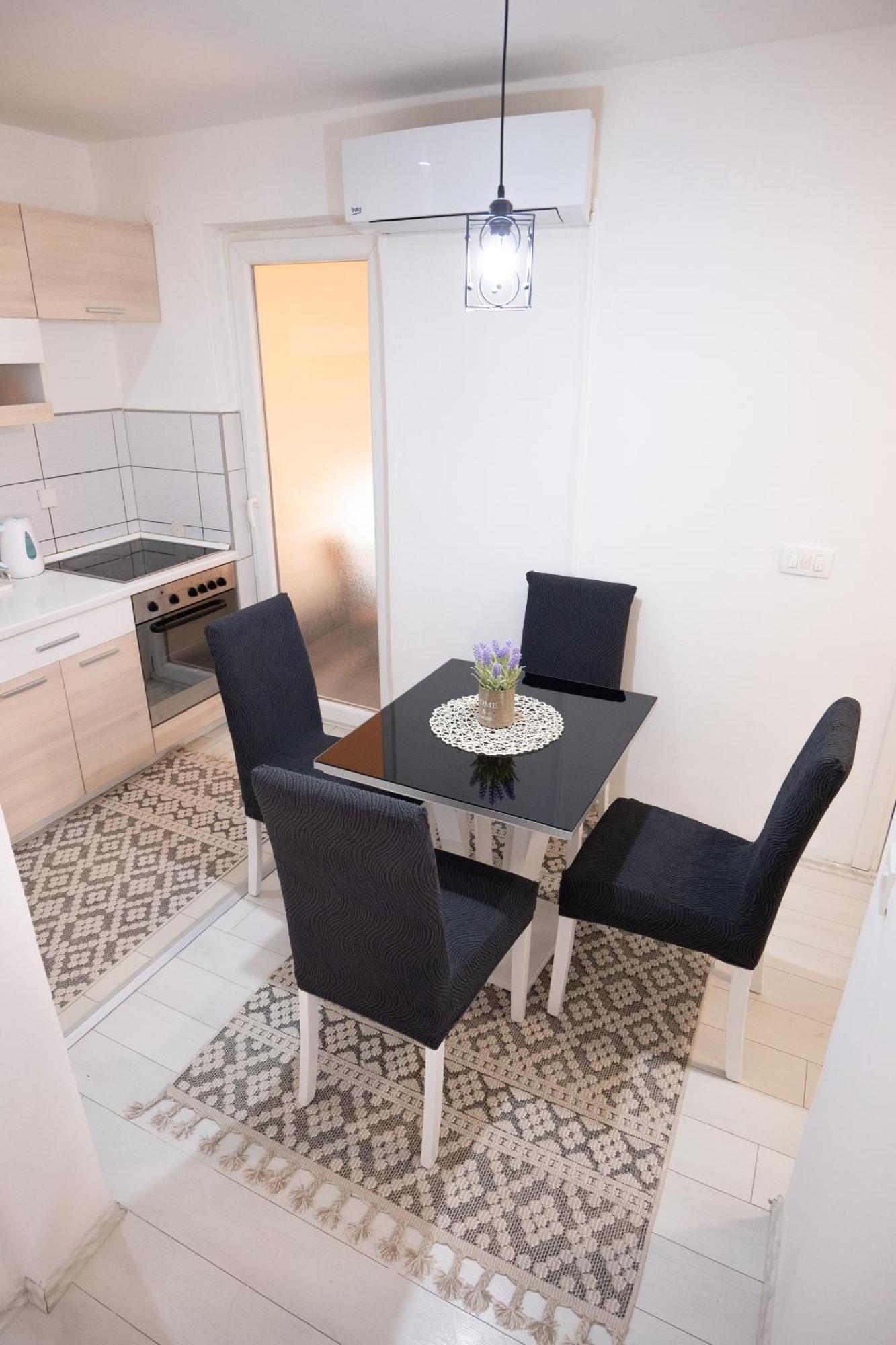 Grandeur Home Apartment Mostar - Free Parking Exterior photo